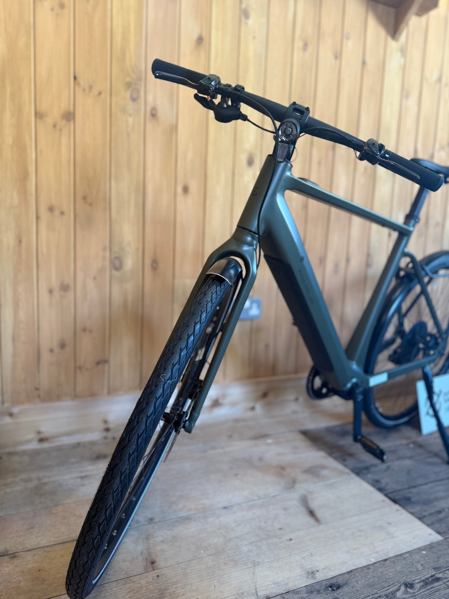 Ex-demo Riese & Müller UBN Five touring 57cm Selva (olive green)